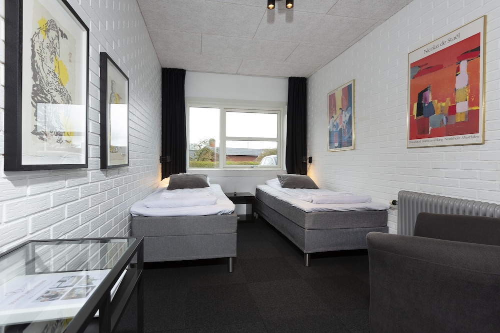 Hotel Birkegaarden 33/49