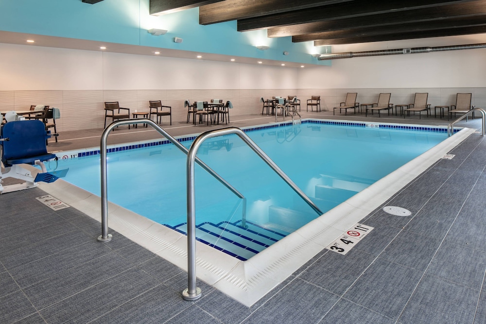 Courtyard by Marriott Sioux City Downtown/Convention Cente 3/53