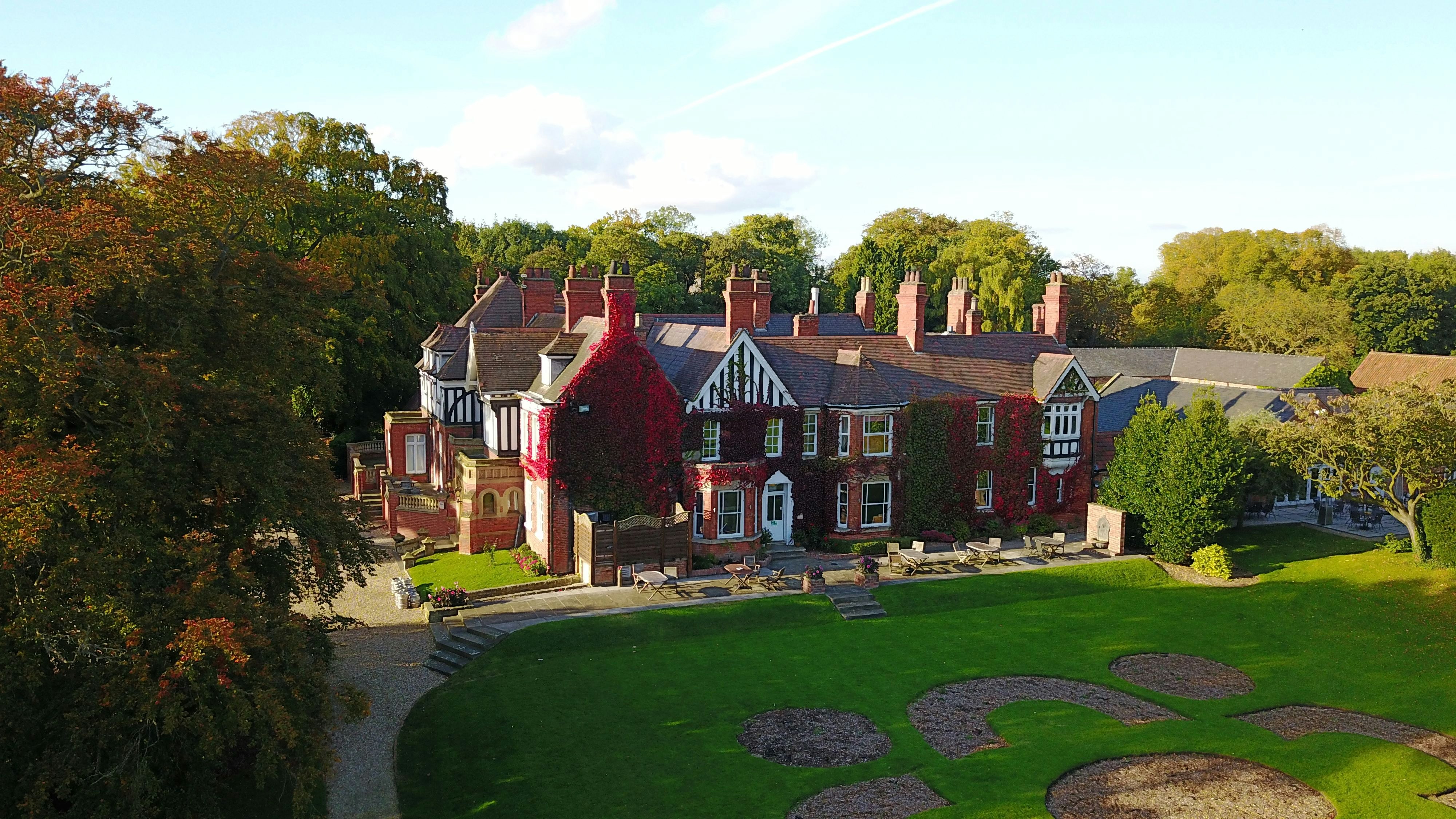 Healing Manor Hotel 11/17
