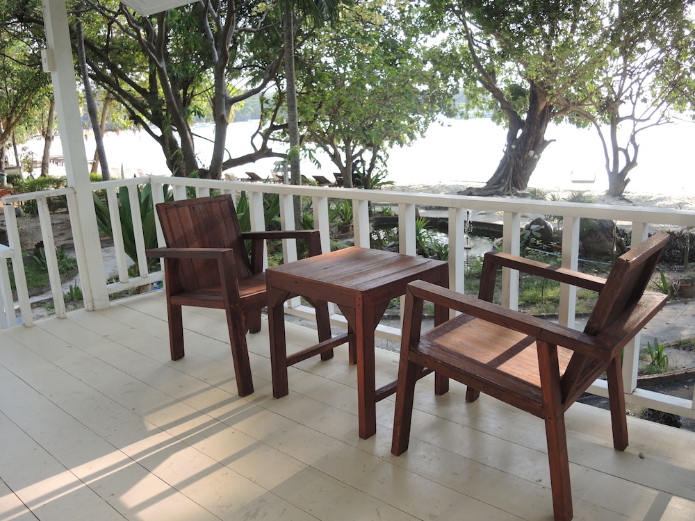 The C Samet Beach Resort 59/78