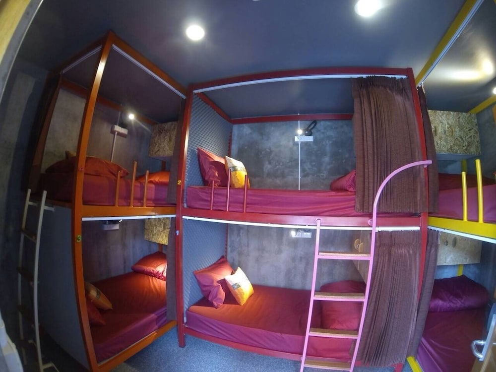 Karon Living Room 30/53