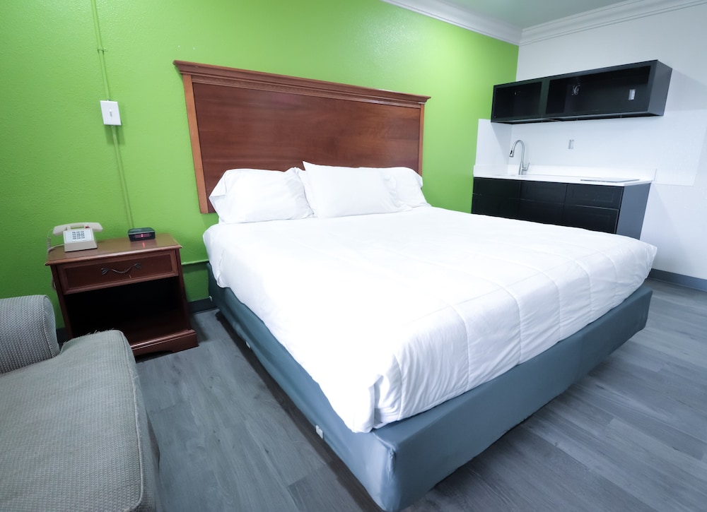 Rodeway Inn San Antonio Lackland AFB - SeaWorld 25/66