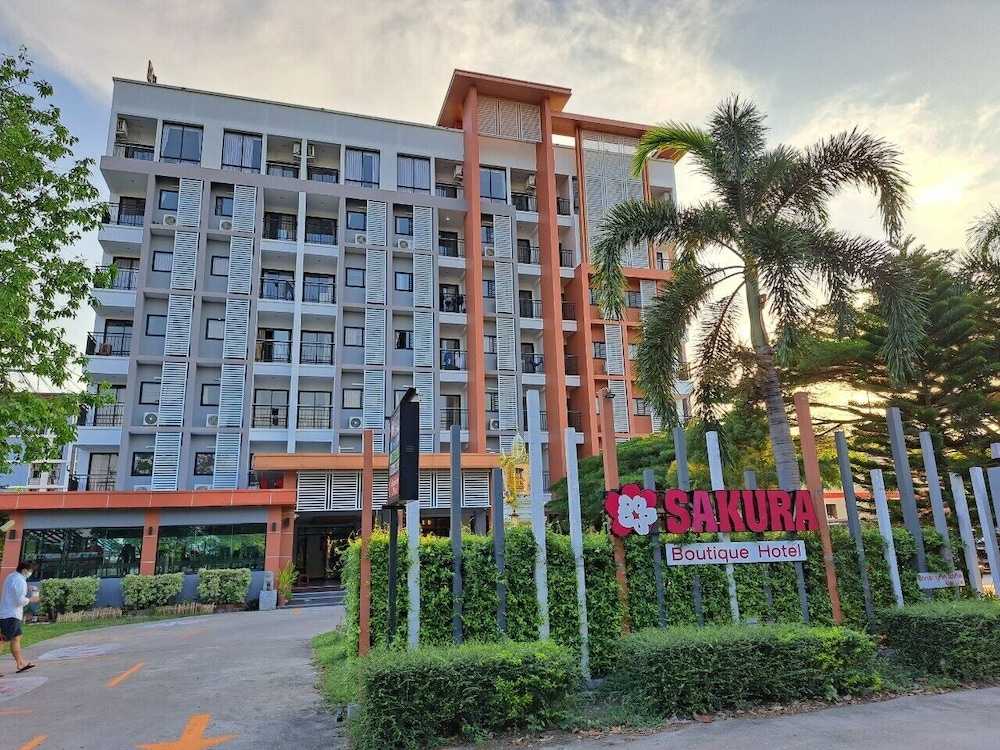 Sakura Boutique Hotel And Residence 2/38