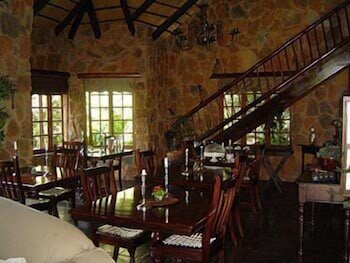 Forest Creek Lodge &amp; Spa 37/50
