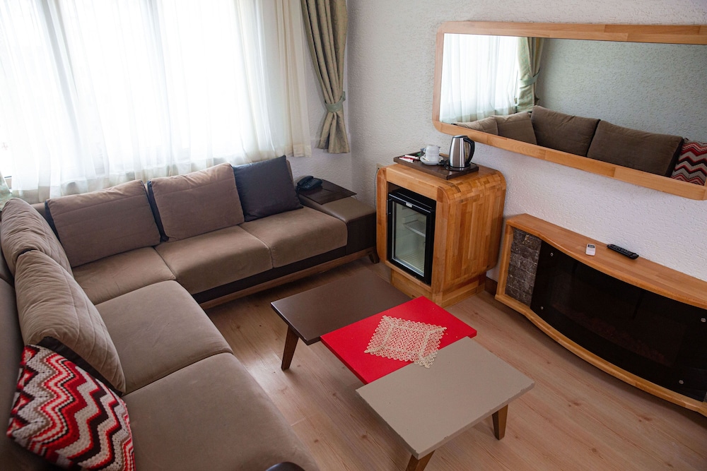 Emirtimes Hotel Kadikoy 44/67