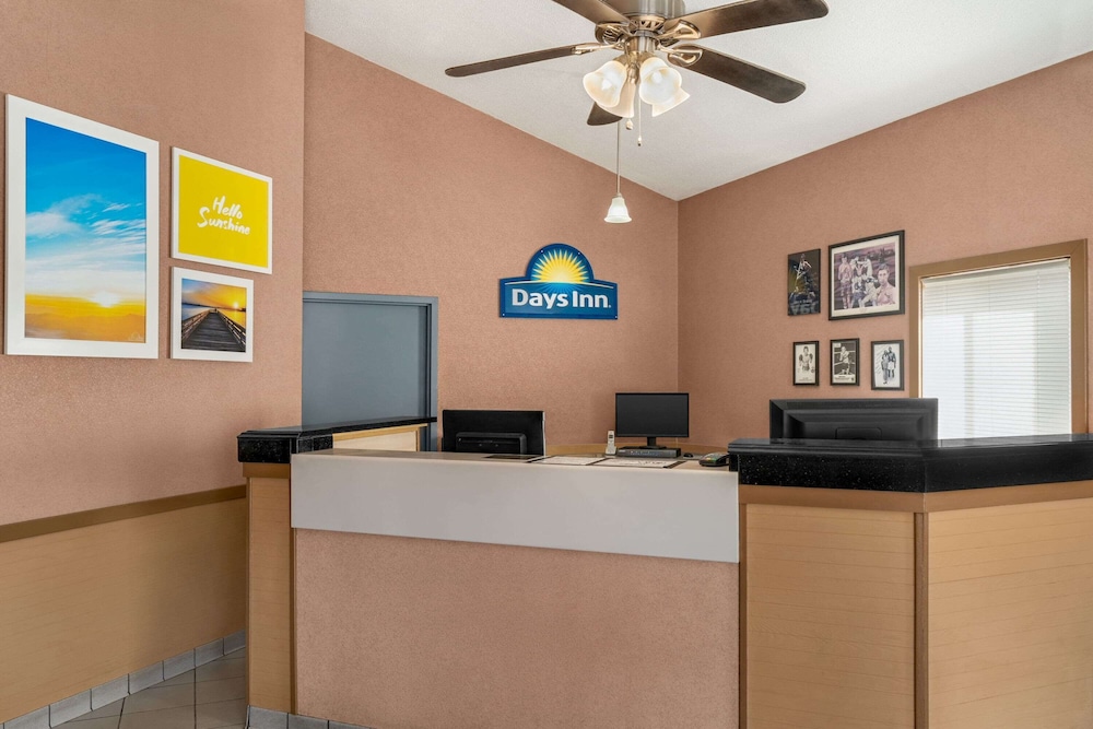 Days Inn by Wyndham Canastota/Verona 9/52