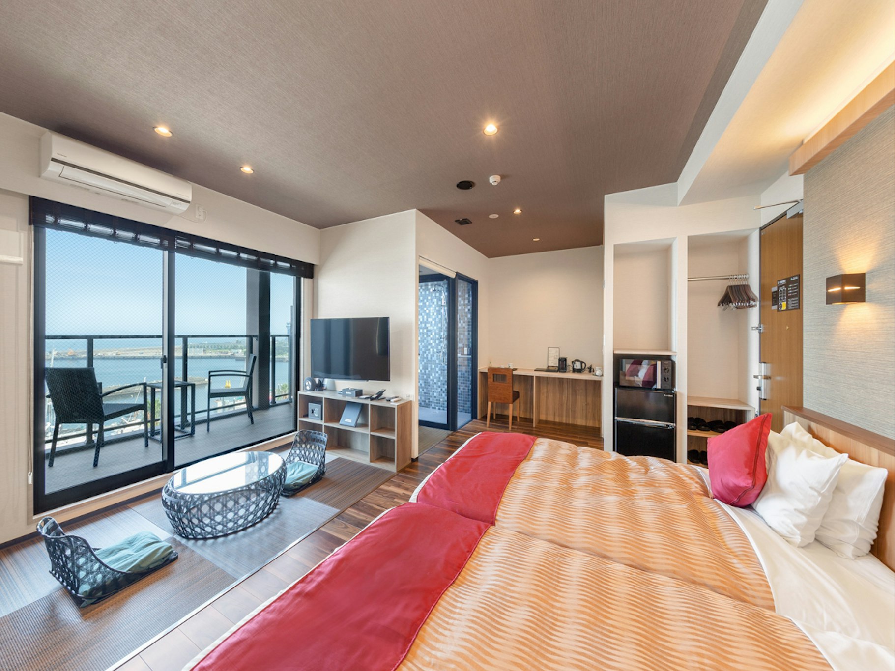 Ocean, Premium, Suite