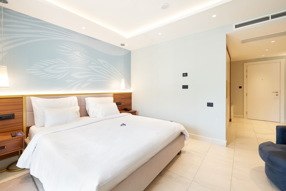 Huma Kotor Bay Hotel & Villas 17/79