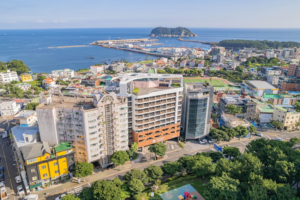 Hotel Bridge Seogwipo in SEOGWIPO