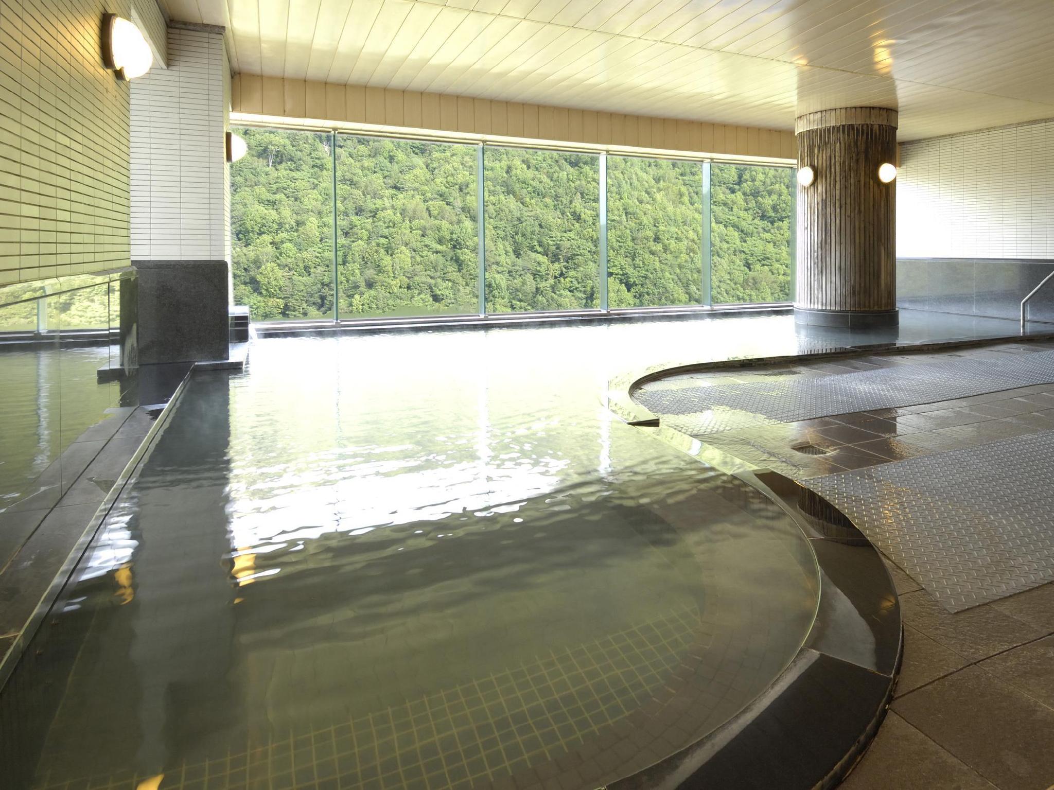 Modern, Yukihotaru, Twin Beds, Mountain View, West Wing