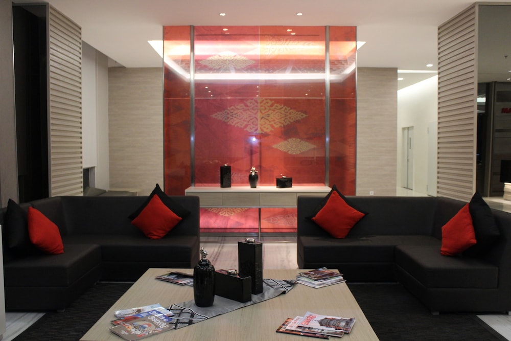 Fox Hotel Pekanbaru 25/50