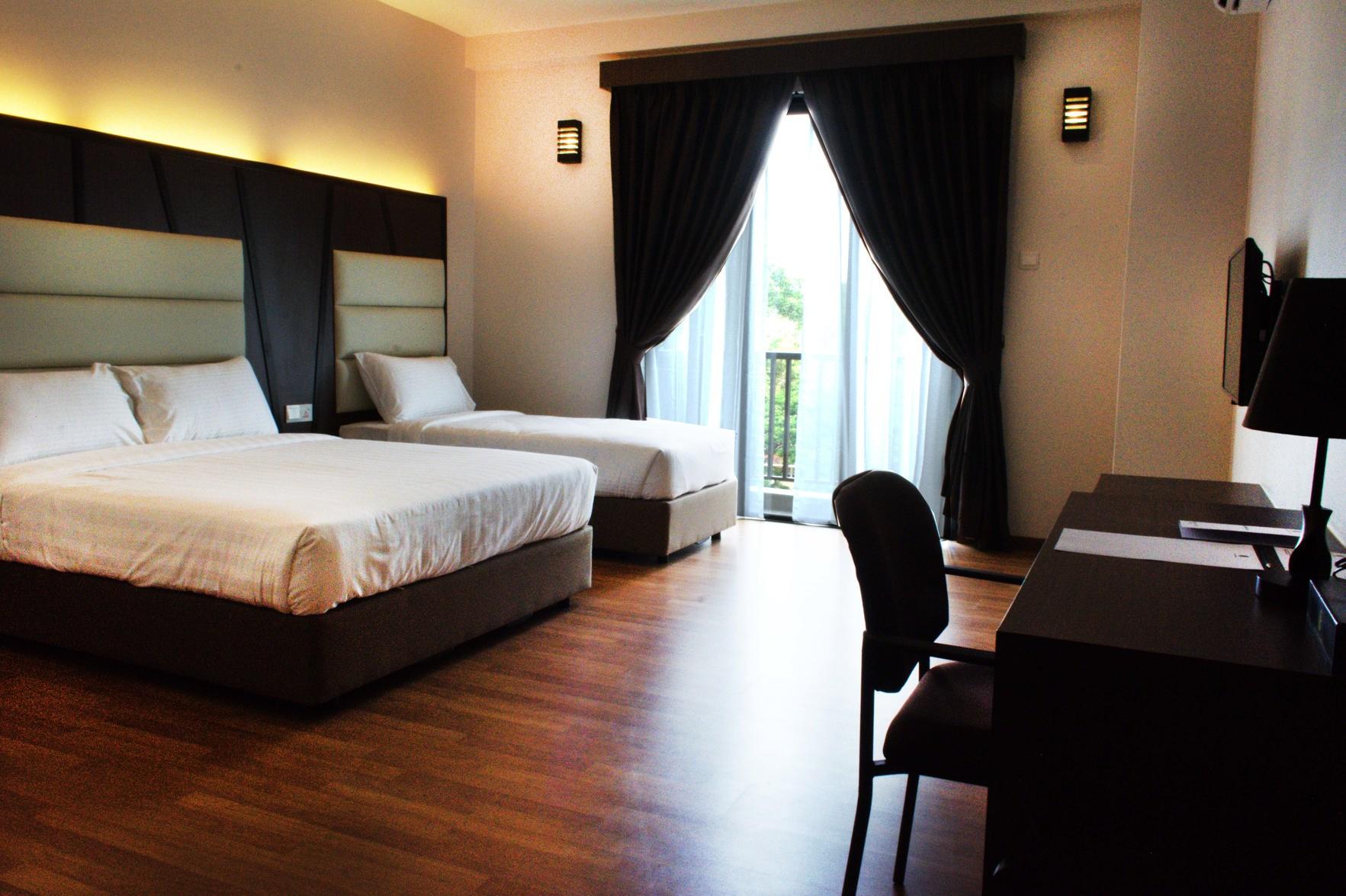 Hotel Grand Baron 19/51