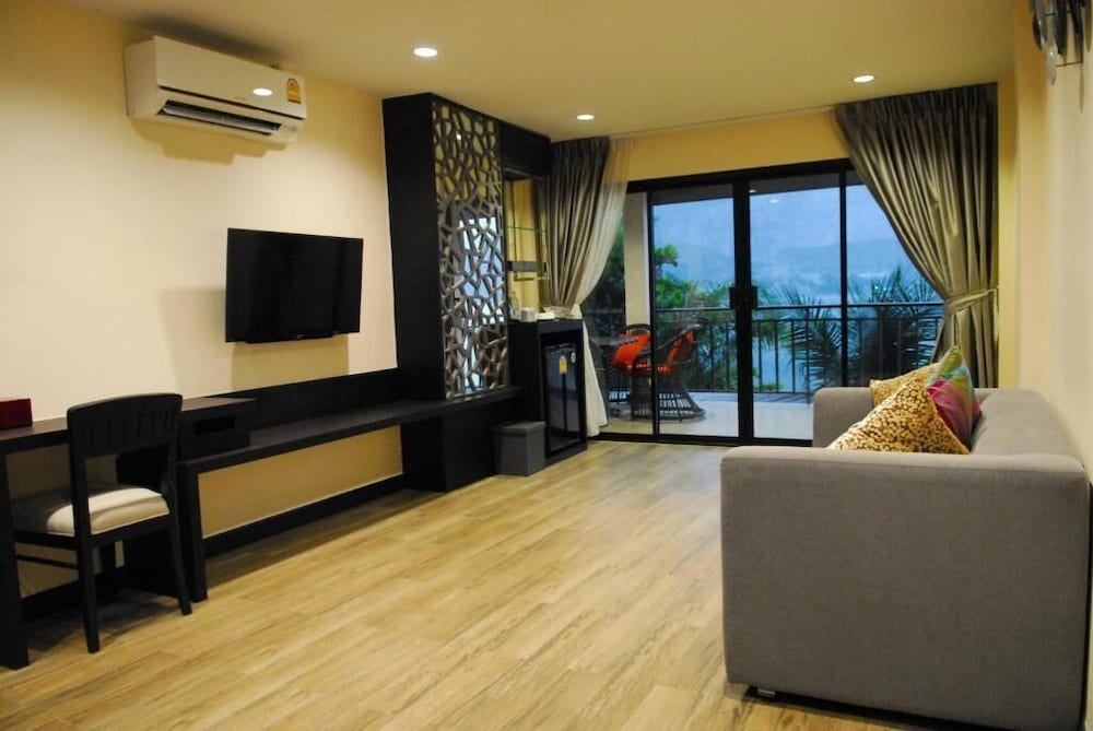 Monsane River Kwai Resort 42/75