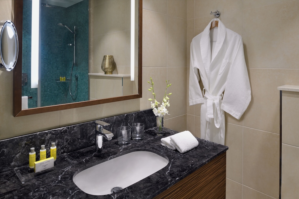 شقق ماريوت الفندقية بالخبر(Marriott Executive Apartments Al Khobar) 31/32