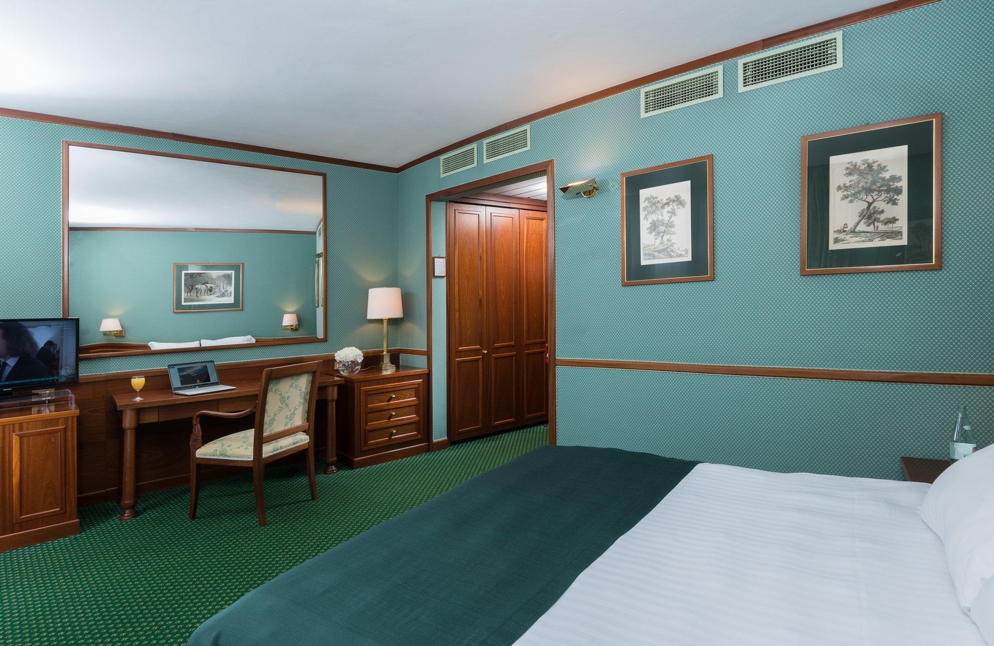 Plus, Superior, Double Bed، Leonardo Hotel Milan City Center 7/7