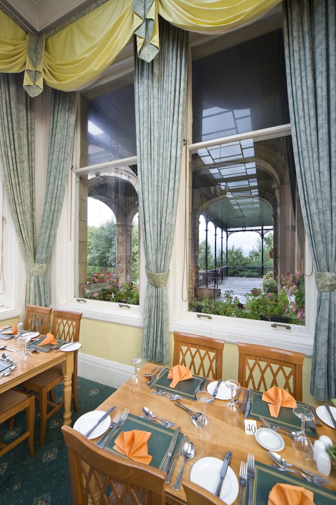 Glenburn Hotel 25/42