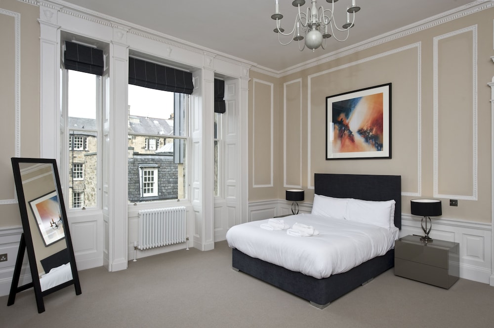 Destiny Scotland - Hill Street Apartments 5/30