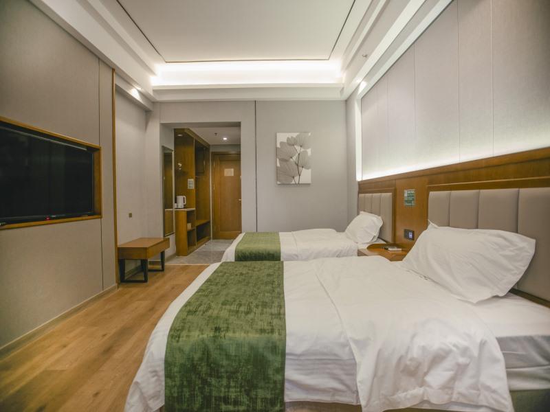 GreenTree Inn Jiuquan Century Plaza Hotel 40/68