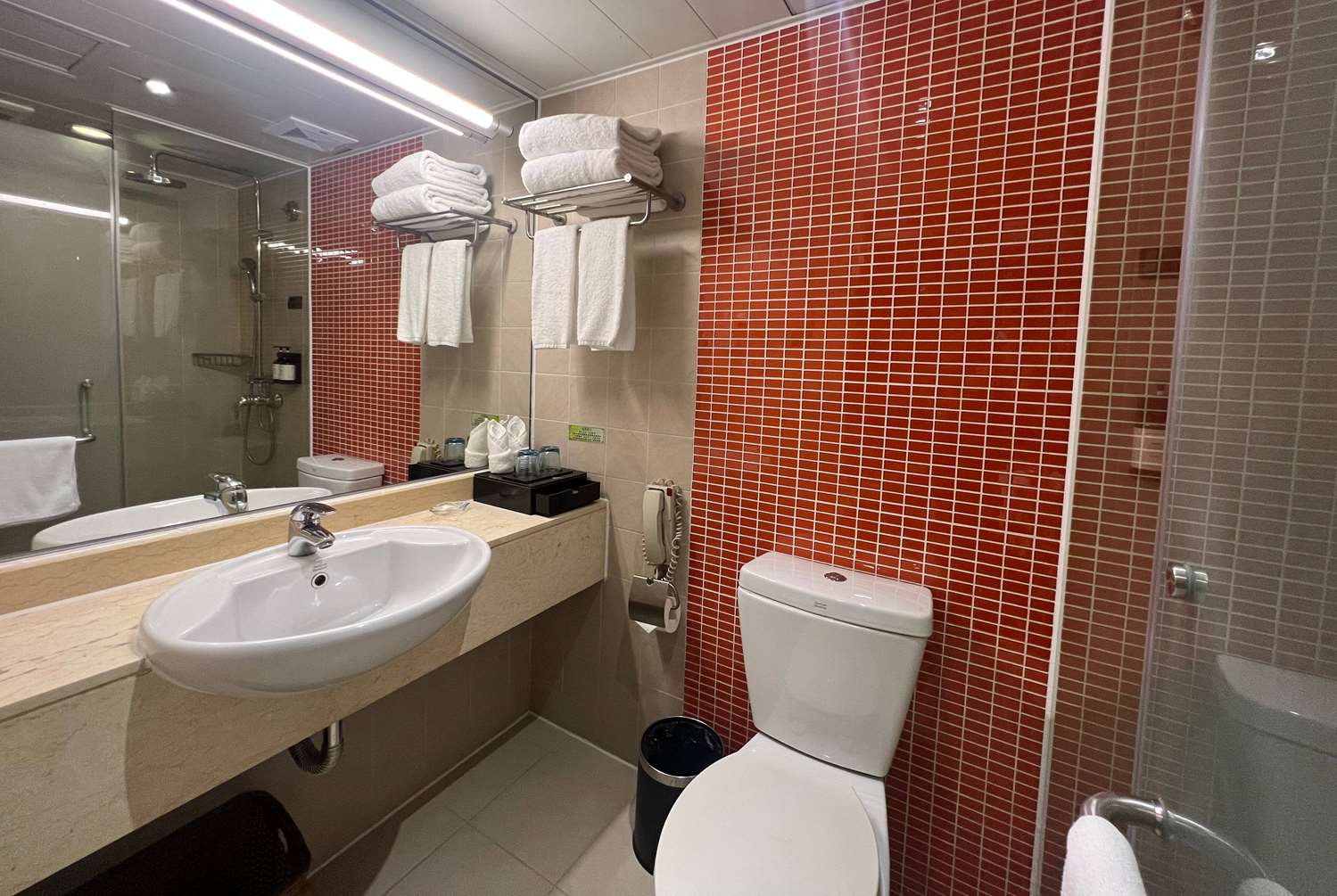 Days Inn by Wyndham Guangzhou 37/39