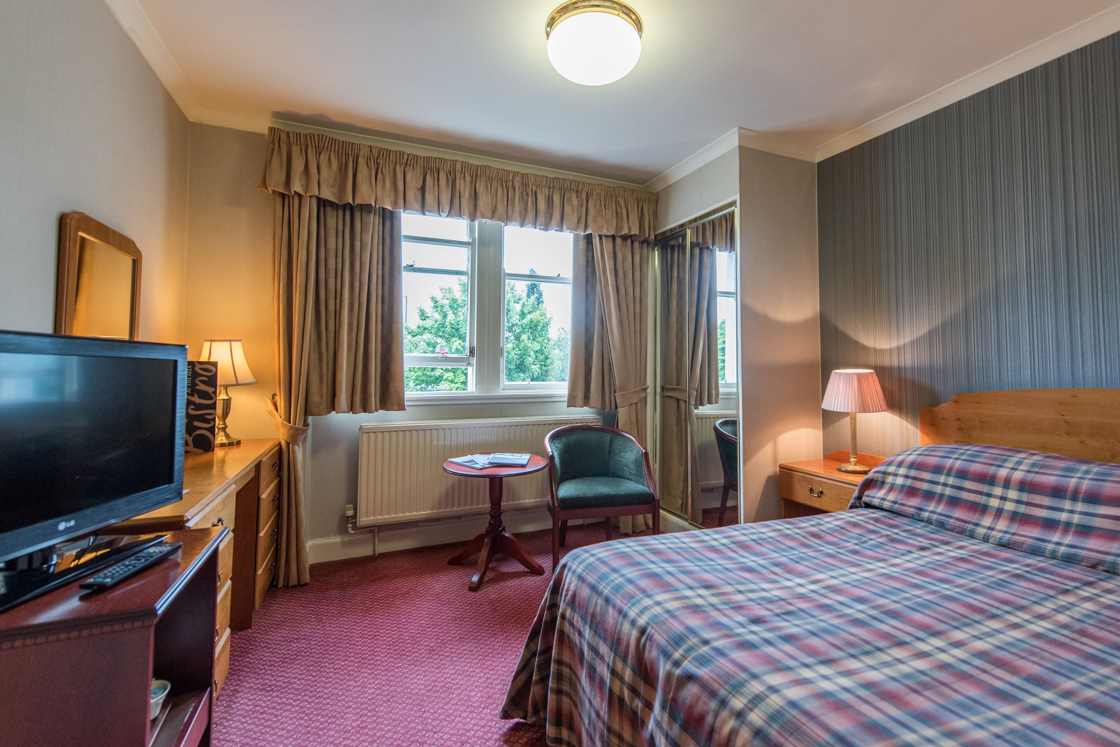 CLASSIC, DOUBLE BED