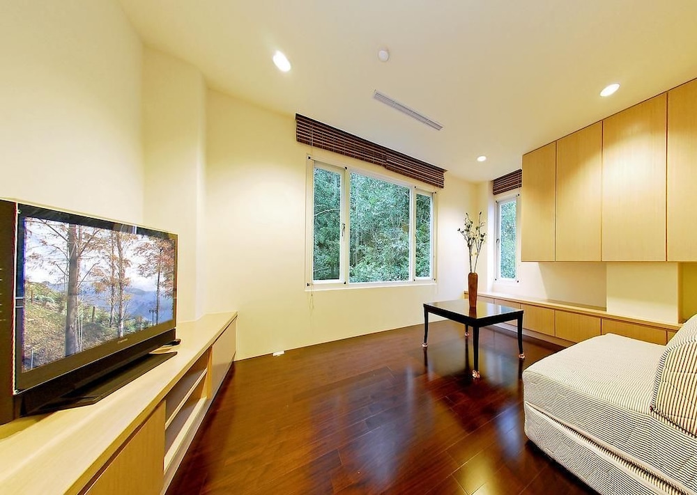 Sun Moon Lake Karuizawa Villa B&B 29/34