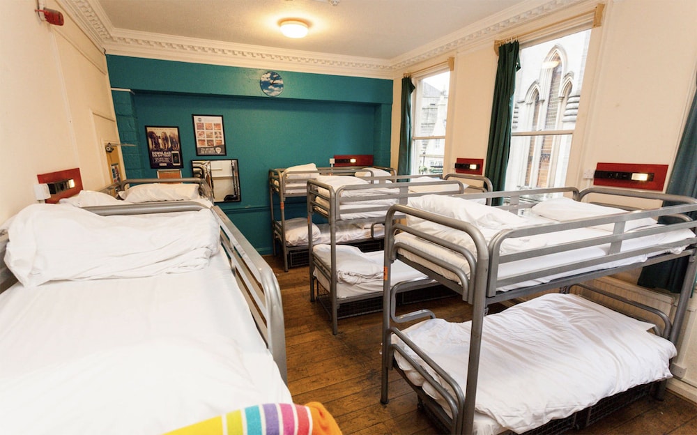 St Christophers Inn Bath 39/69
