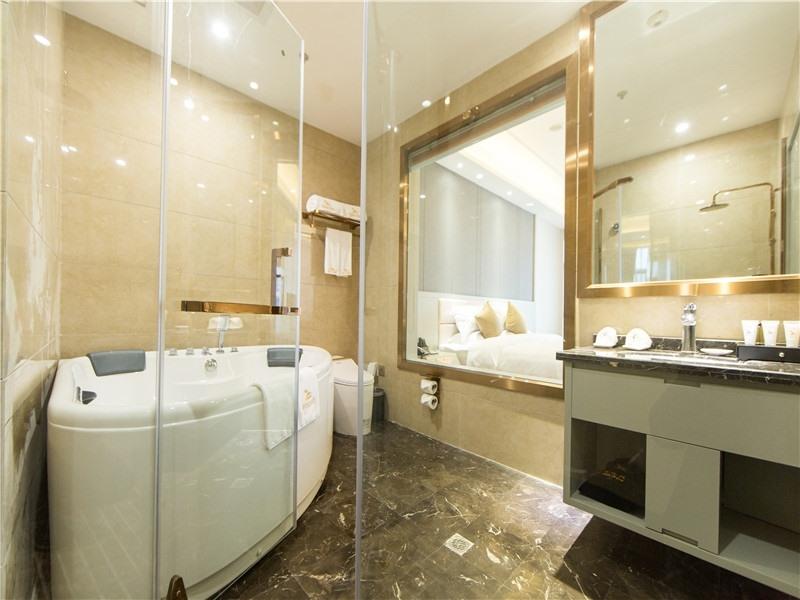 GreenTree Eastern Yibin Yijian Road New City Plaza Hotel 50/50