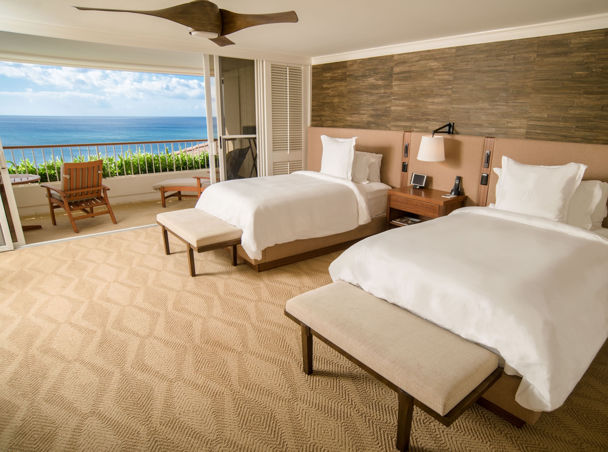 ROOM, DOUBLE BED, OCEAN FRONT
