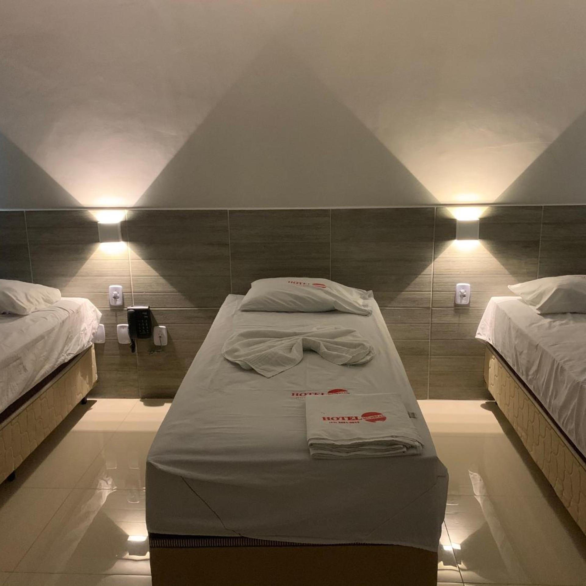 Hotel Mundial 17/36