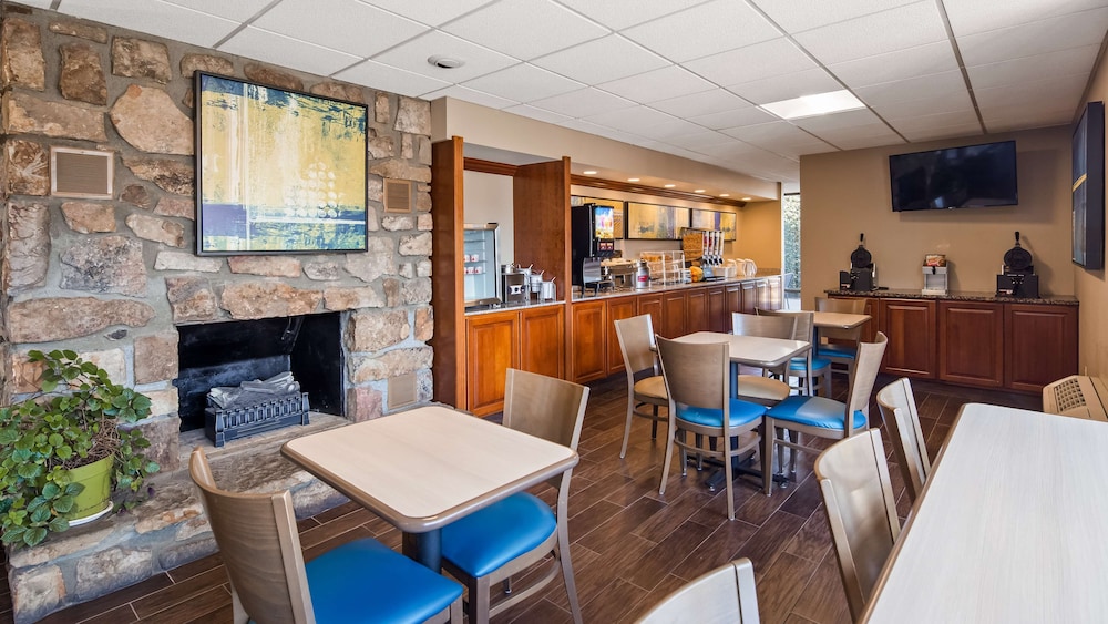 Best Western Toni Inn 45/57