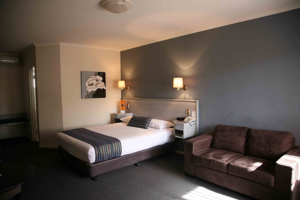 Ibis Styles Adelaide Manor 23/59