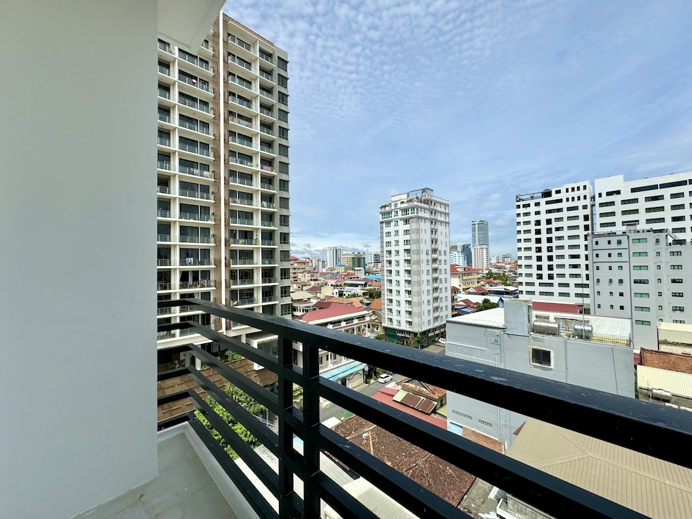 Kolab Sor Phnom Penh Hotel 5/50