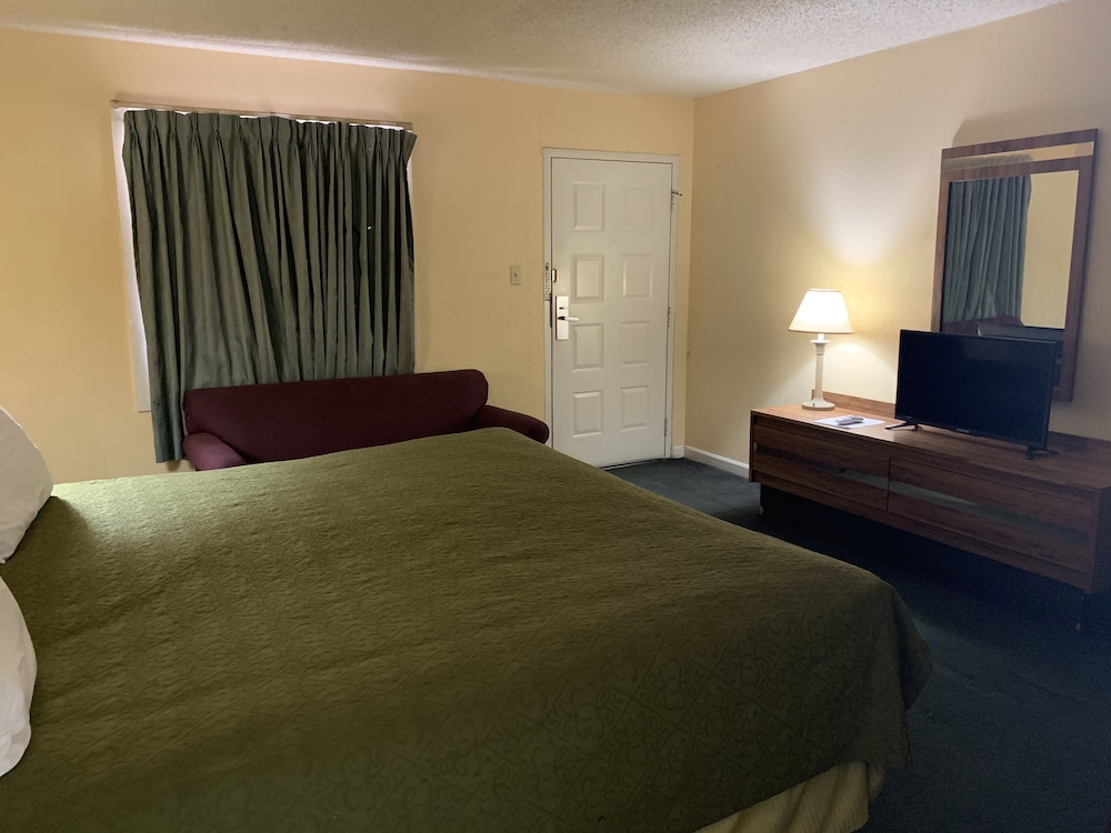 La Vista Inn 14/47