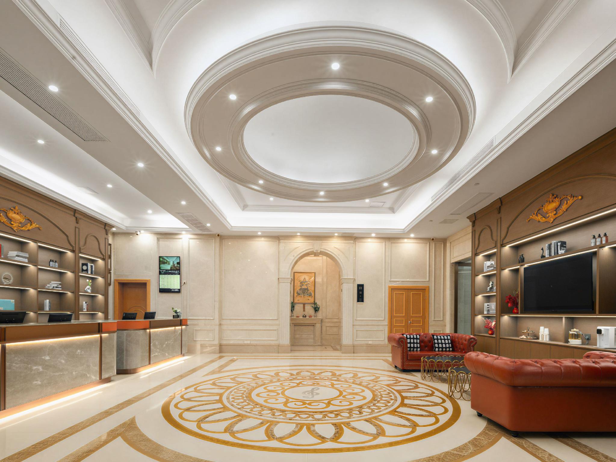 Vienna International Hotel (Fuzhou Cangshan Wanda) 6/38