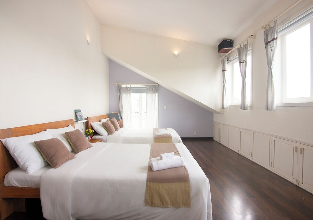 Lu Tan Villa 26/72