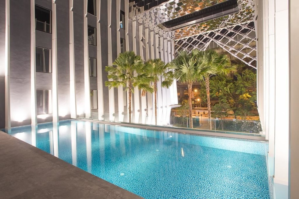 Bangkok Midtown Hotel 44/50