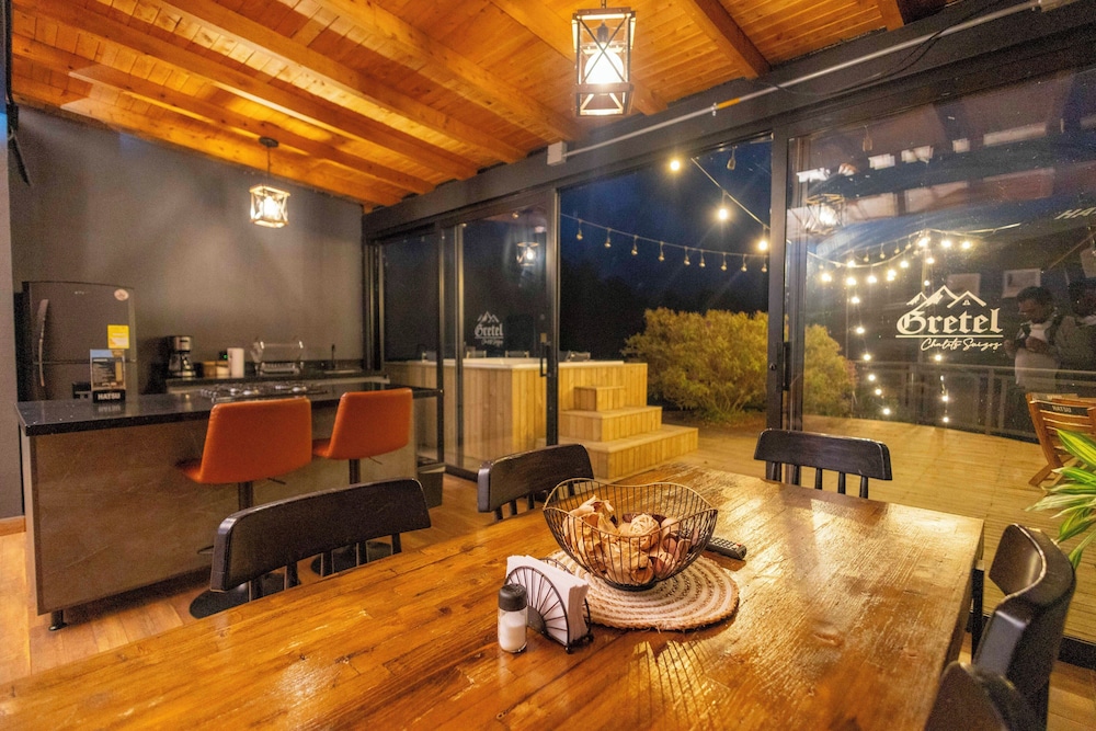 Gretel Chalets Suizos 20/50