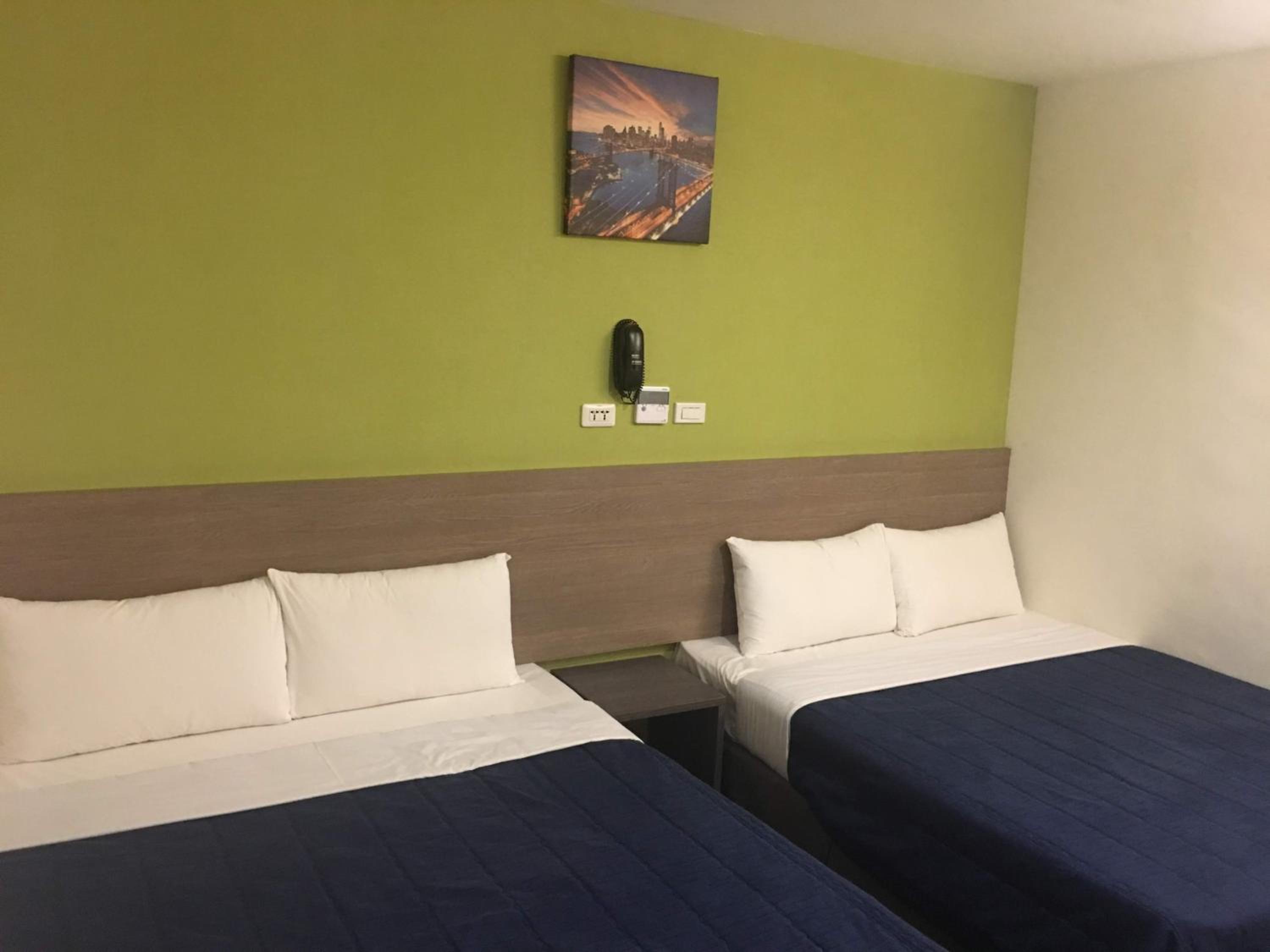 Room, Quadruple, 2 Double Beds, No Window