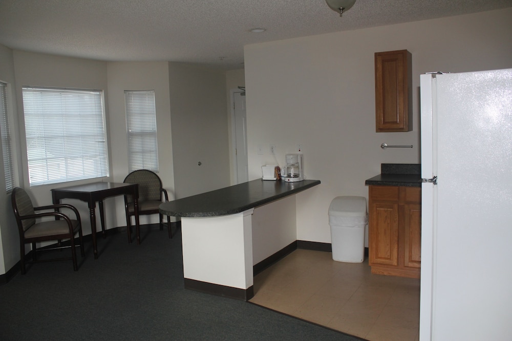 High Falls Hide-A-Way Lodging 33/49