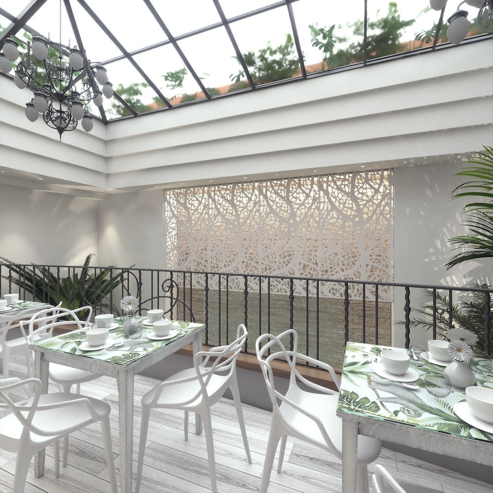Gardi Hotel & Suites (ex Hotel Posta Carretas) 31/37