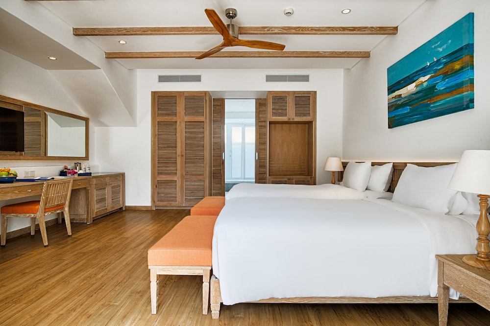 Risemount Premier Resort Danang 22/77