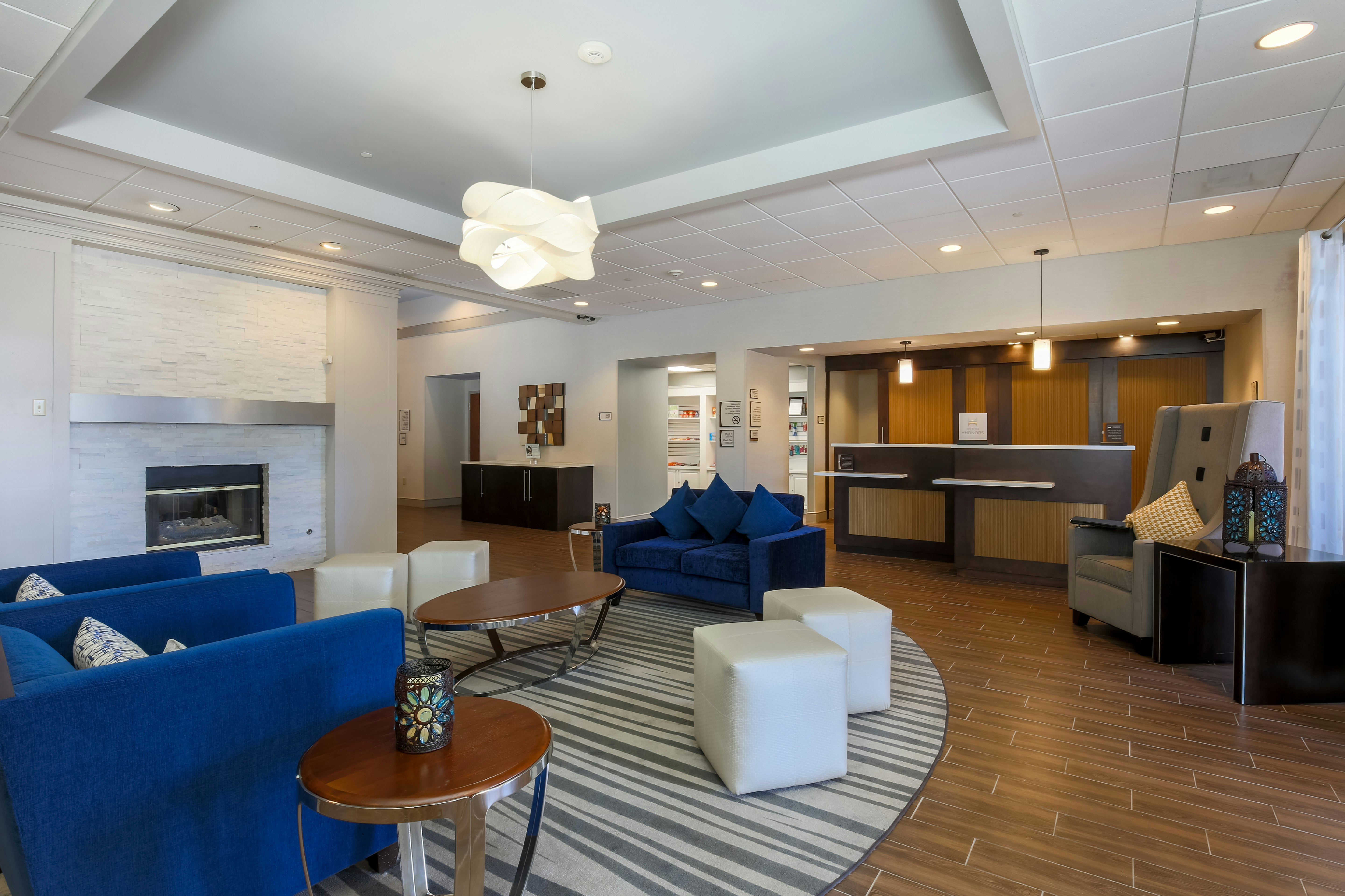 Homewood Suites by Hilton Southwind Hacks Cross 14/17