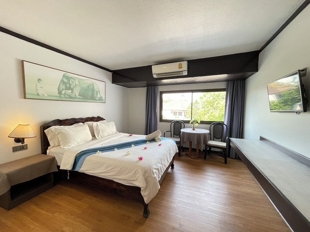 Tapae Place Hotel 15/39