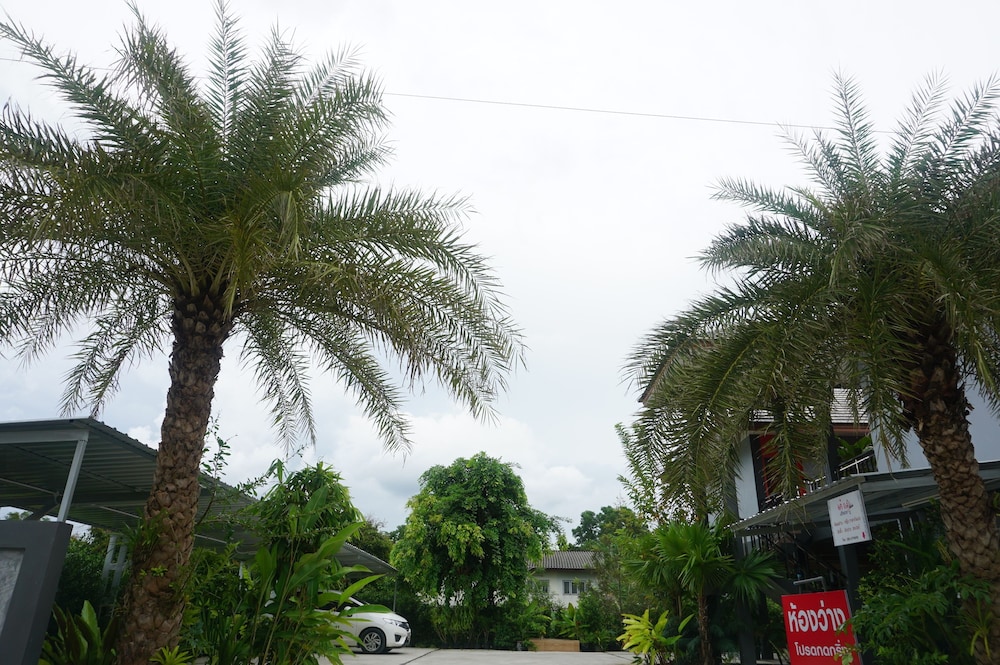 Thai House Hotel & Resort Hat Yai 5/25