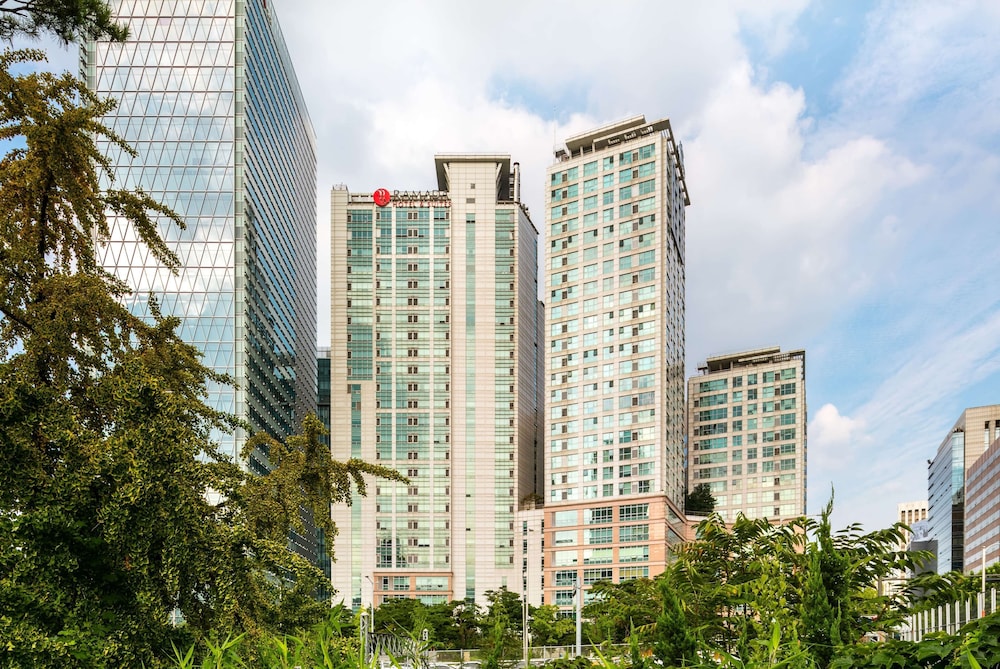 Ramada Hotel & Suites by Wyndham Seoul Namdaemun in SEOUL