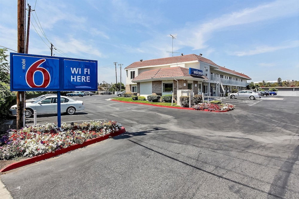 Motel6 San Jose, CA - Airport 44/54