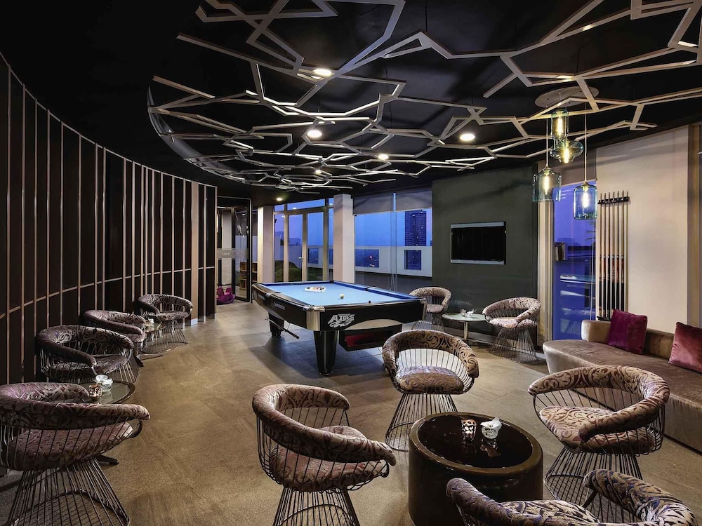 Novotel Suites Hanoi 63/70