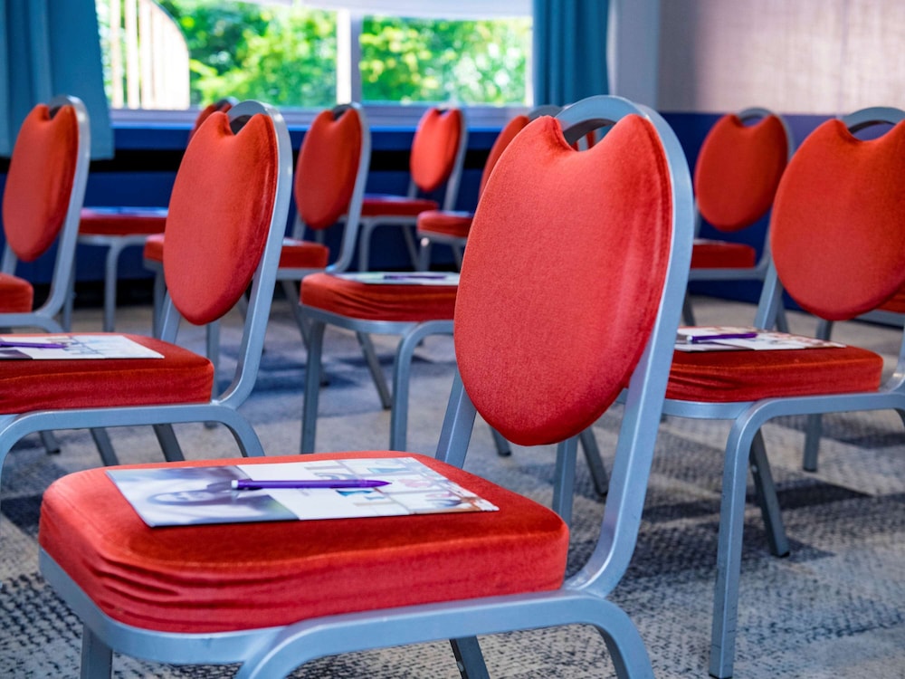 Mercure Macon Bord De Saone 47/67