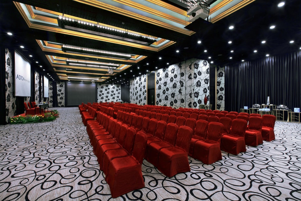 Aston Priority Simatupang Hotel and Conference Center 7/72