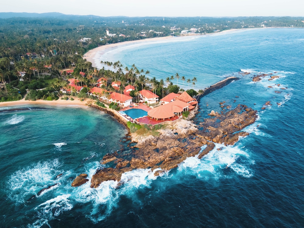 Dickwella Resort and Spa 39/50